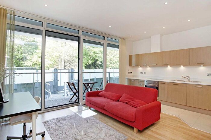 Apartment To Rent In Oswald Building, Queenstown Road, London, SW11