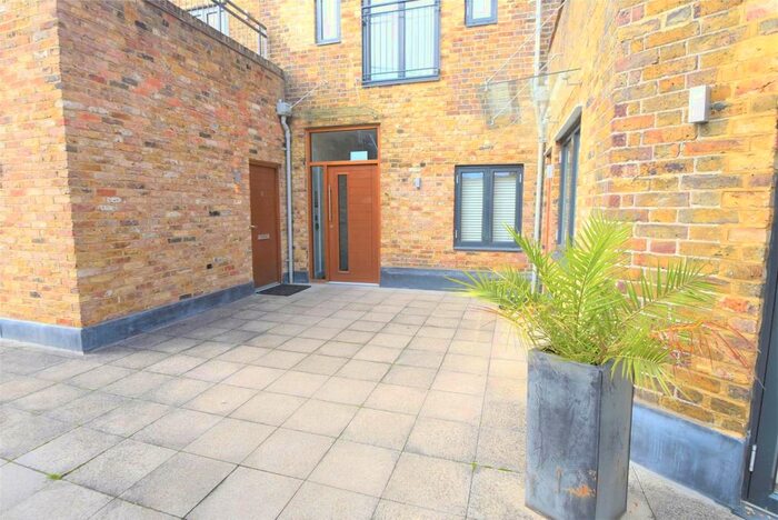 Property To Rent In Peascod House, Peascod Place, Windsor, Berkshire, SL4