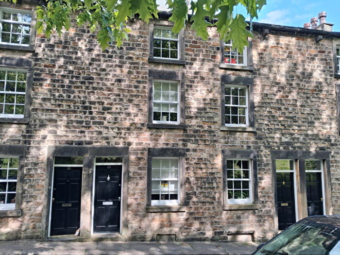2 Bedroom Terraced House For Sale In St Mary's Parade, Lancaster, LA1