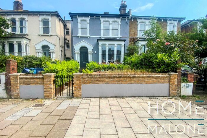 2 Bedroom Flat To Rent In Evering Road, London, E5