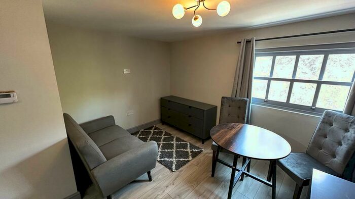 1 Bedroom Apartment To Rent In King Street, Derby, Derbyshire, DE1