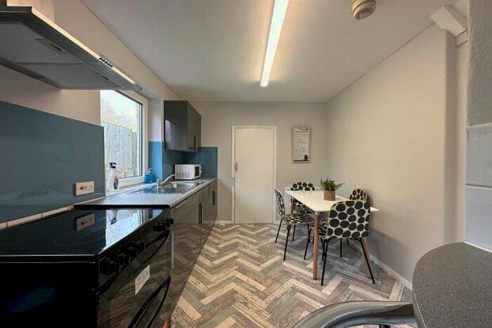 5 Bedroom Semi-Detached House To Rent In The Avenue, Brighton, BN2