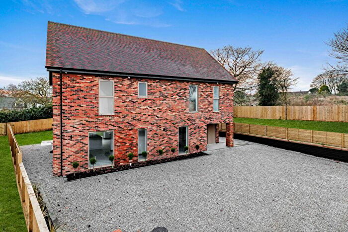 4 Bedroom Detached House For Sale In Downs Road, East Studdal, Dover, CT15