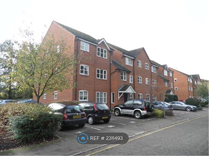 2 Bedroom Flat To Rent In Hilda Wharf, Aylesbury, HP20
