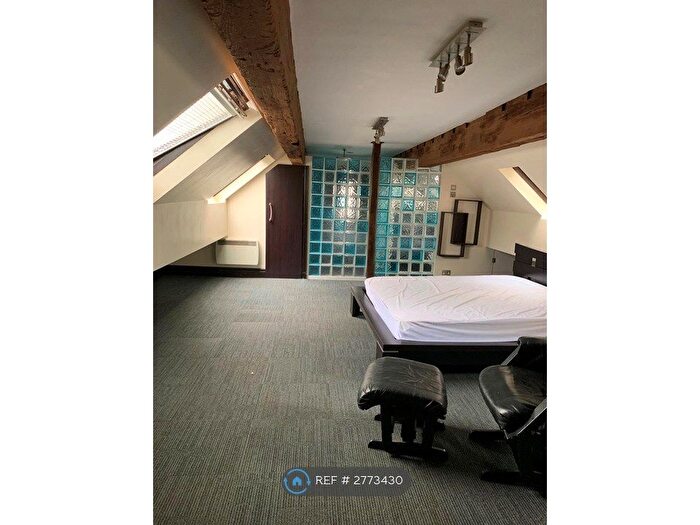 Studio To Rent In Oak Bank Barn, Broomhall, Nantwich, CW5