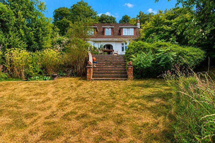 4 Bedroom Detached House For Sale In Malting Lane, Aldbury, Tring, HP23
