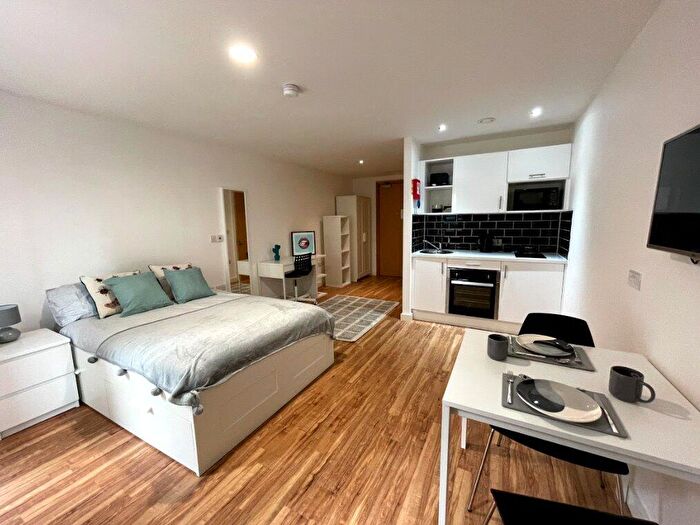 Property To Rent In The Studios, Plaza Boulevard, Liverpool, L8
