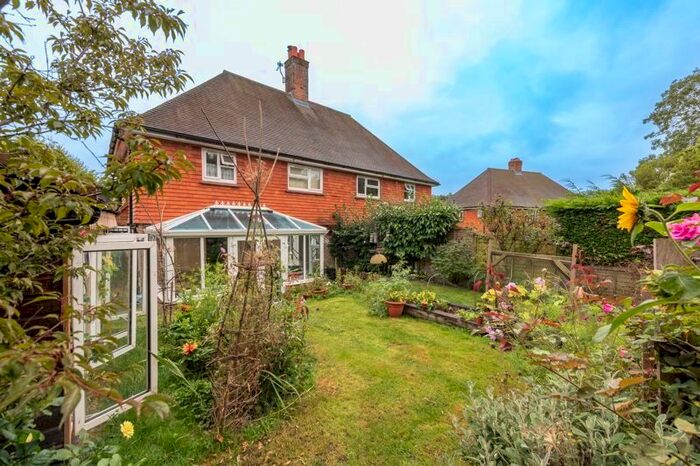 1 Bedroom Maisonette For Sale In High Hurstwood, Uckfield, TN22