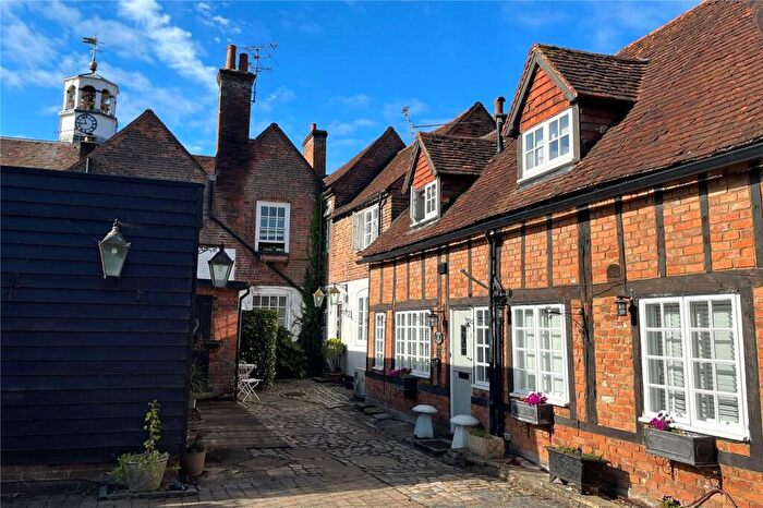 1 Bedroom Apartment To Rent In Church Street, Amersham, HP7