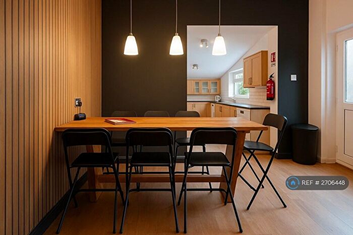 7 Bedroom Terraced House To Rent In Moss Lane East, Manchester, M14