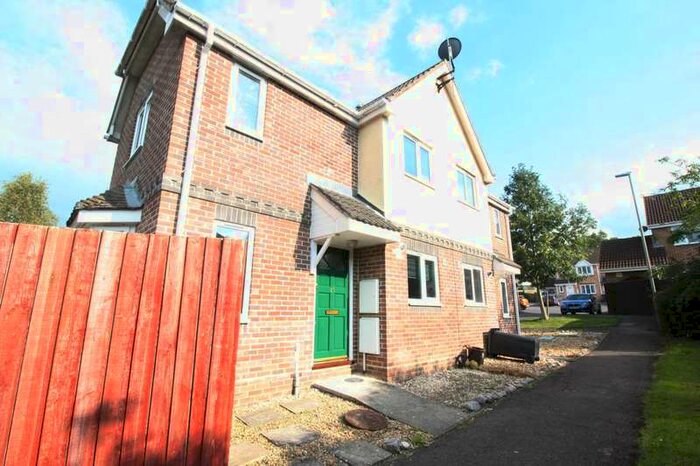 1 Bedroom End Of Terrace House To Rent In Woodsage Drive, Gillingham, SP8