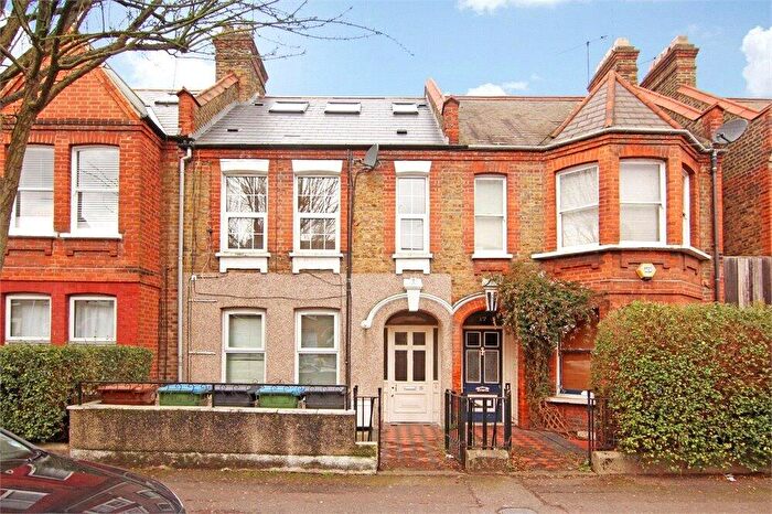 1 Bedroom Flat For Sale In Fleeming Road, Walthamstow, London, E17