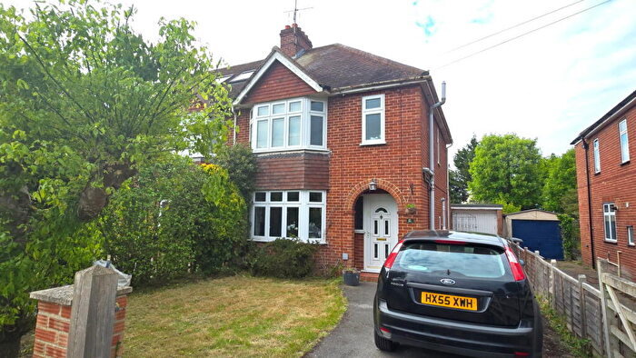 3 Bedroom Semi-Detached House For Sale In Bartlemy Road, Newbury, RG14
