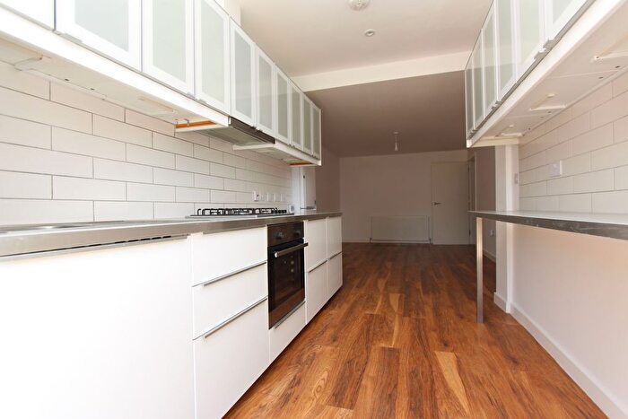 2 Bedroom Flat To Rent In Exeter Road, Rayners Lane, HA2