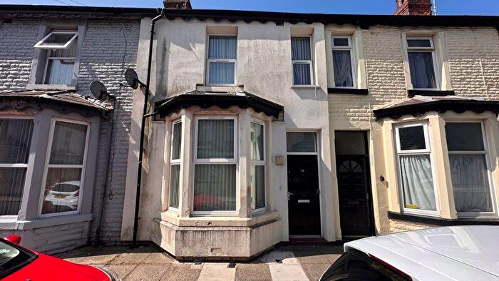 3 Bedroom Terraced House For Sale In Woolman Road, Blackpool, FY1