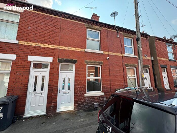 2 Bedroom Terraced House To Rent In Gibson Street, Wrexham, LL13