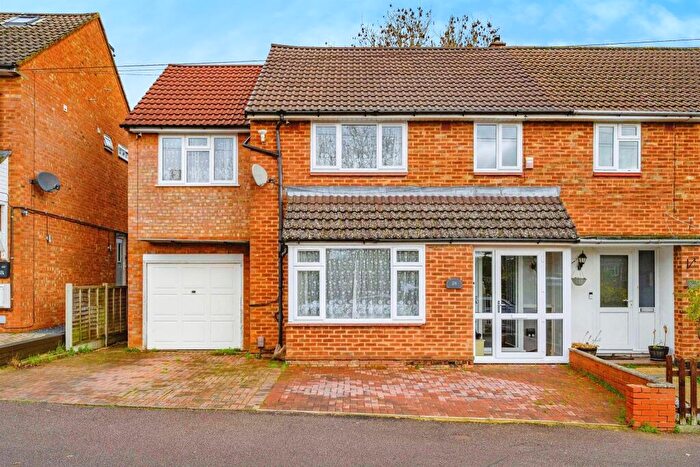 5 Bedroom Semi Detached House For Sale In Kiln Ground, Hemel Hempstead, HP3