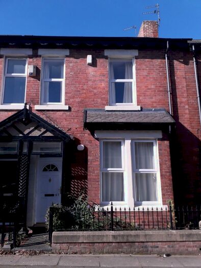 4 Bedroom Terraced House To Rent In Croydon Road, Newcastle Upon Tyne, NE4
