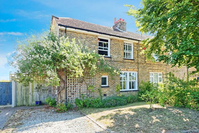 3 Bedroom Semi-Detached House For Sale In Preston Hill, Wingham, Canterbury, Kent, CT3