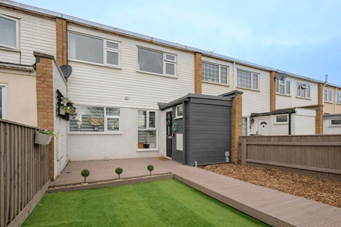 2 Bedroom Terraced House For Sale In Gloucester Close, Skegness, PE25