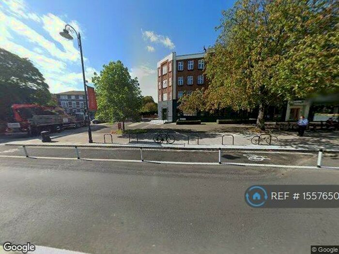 3 Bedroom Flat To Rent In Havercourt, London, NW3