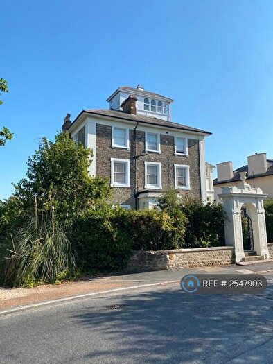 2 Bedroom Flat To Rent In Spencer Road, Ryde, PO33