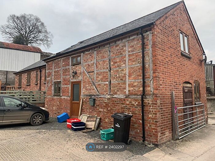 3 Bedroom Detached House To Rent In Sgubor Llifior, Welshpool, SY21