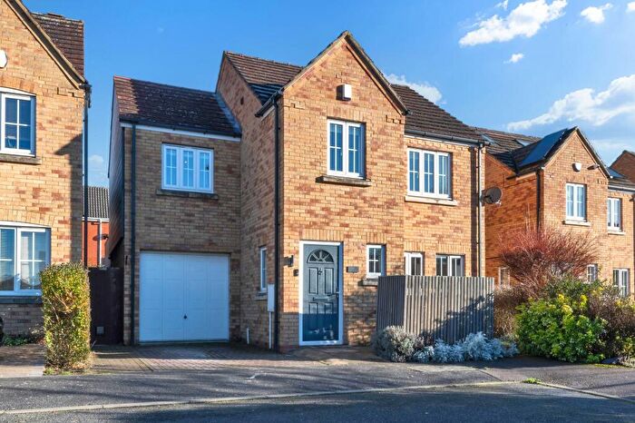 4 Bedroom Detached House For Sale In Nightingale Way, Royston, SG8