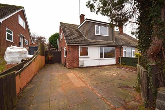 3 Bedroom House To Rent In Blackwood Avenue, Rugby, CV22