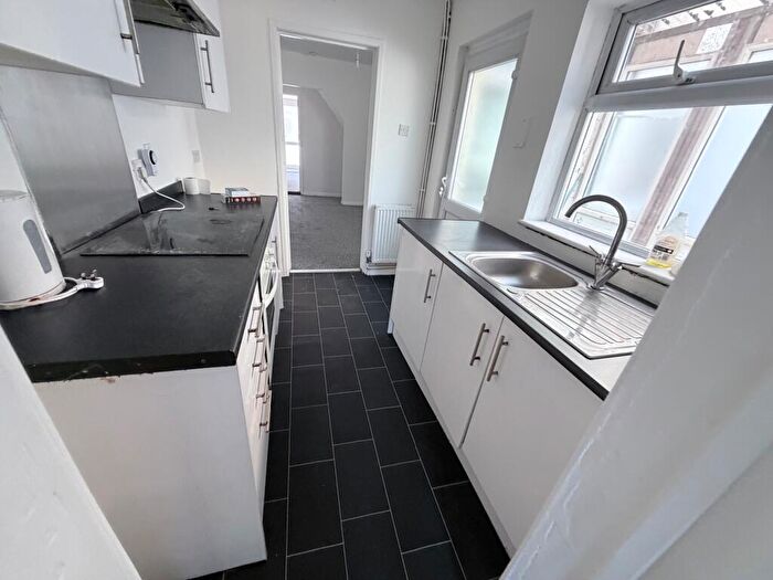 3 Bedroom Terraced House To Rent In St Michaels Street, Sutton-in-ashfield, NG17
