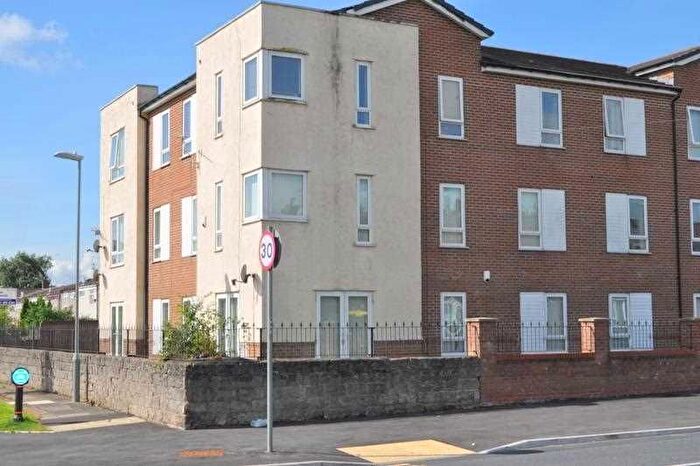 2 Bedroom Flat For Sale In Briton Court, Britonside Avenue, Kirkby, L32