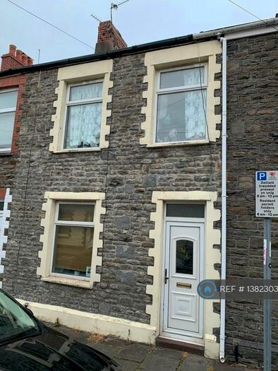 3 Bedroom Terraced House To Rent In Daniel Street, Cardiff, CF24
