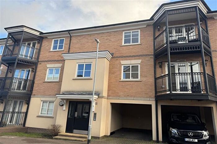 2 Bedroom Apartment To Rent In Buckingham Road, Epping, CM16