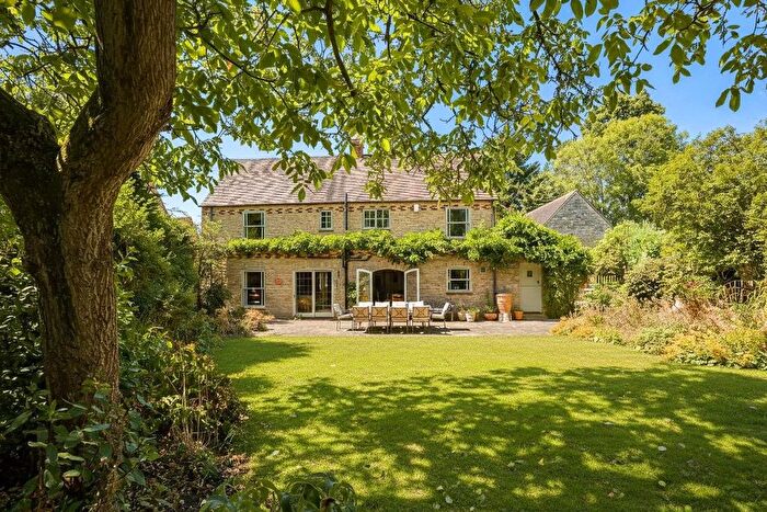 5 Bedroom Detached House For Sale In Church Road, Horspath, Oxford, Oxfordshire, OX33