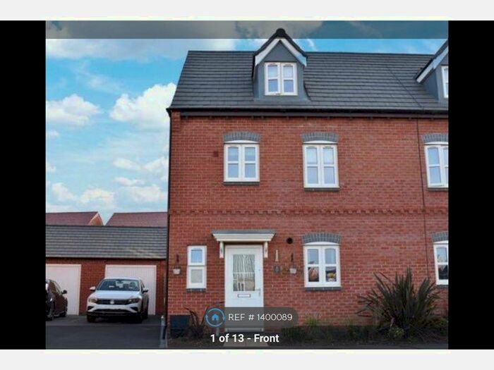 4 Bedroom Semi-Detached House To Rent In Flaxley Lane, Newark-On-Trent, NG24