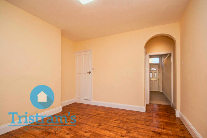 2 Bedroom End Of Terrace House To Rent In Duke Street, Arnold, NG5