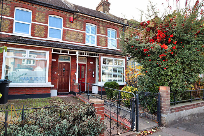 3 Bedroom Terraced House For Sale In Cross Lane East, Gravesend, Kent, DA12