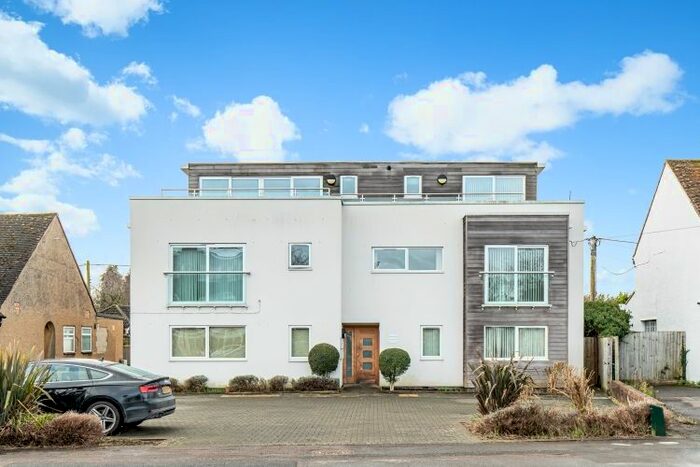 2 Bedroom Flat To Rent In Oxford Road, Kidlington OX5