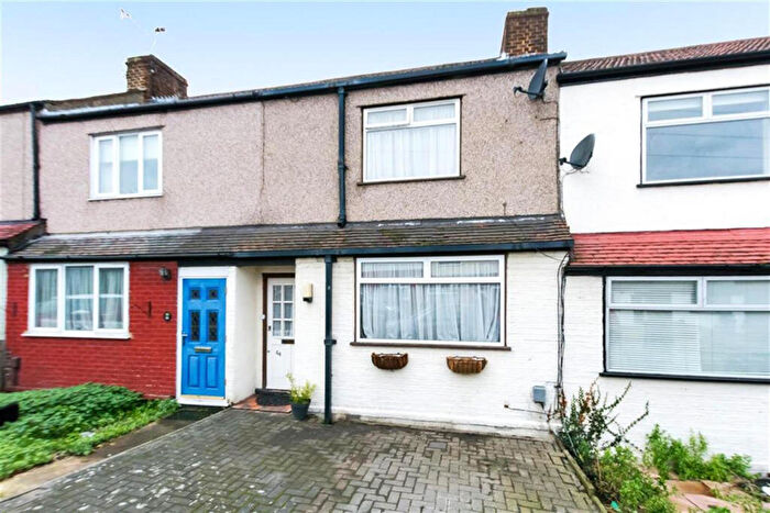 2 Bedroom Terraced House To Rent In Mildred Close, Dartford, DA1