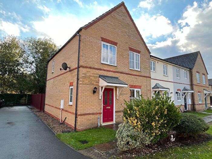 3 Bedroom Semi-Detached House To Rent In Thorpe Close, Tydd St. Mary, Wisbech, PE13