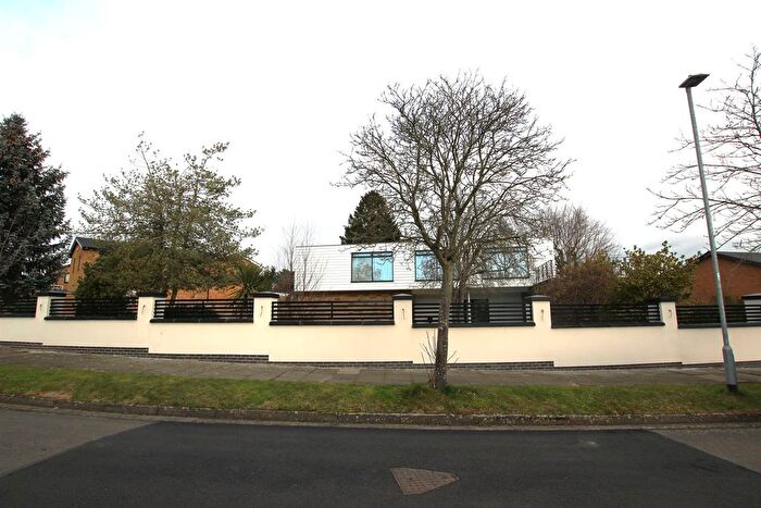 5 Bedroom Detached House To Rent In Claremont Avenue, Bramcote, Nottingham, NG9