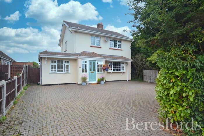 4 Bedroom Detached House For Sale In Ongar Road, Writtle, CM1