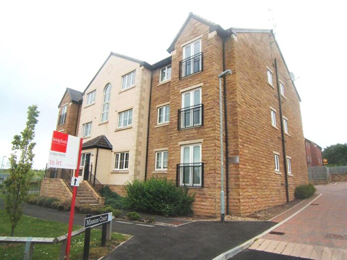 2 Bedroom Apartment To Rent In Mission Court, Woolley Grange, S75