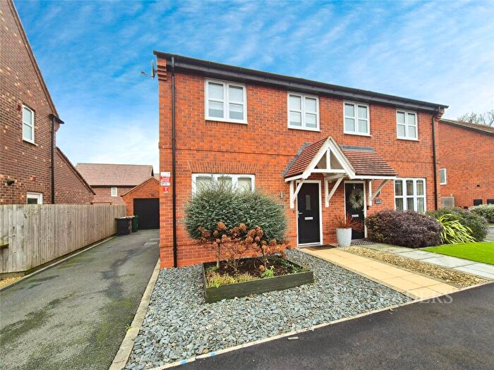 3 Bedroom Semi Detached House For Sale In Statham Close, Mickleover, Derby, DE3