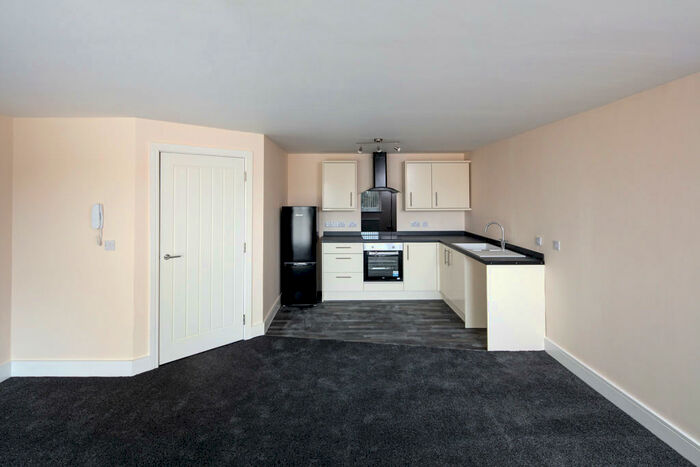 2 Bedroom Apartment To Rent In Beverley Road, Hull, HU3