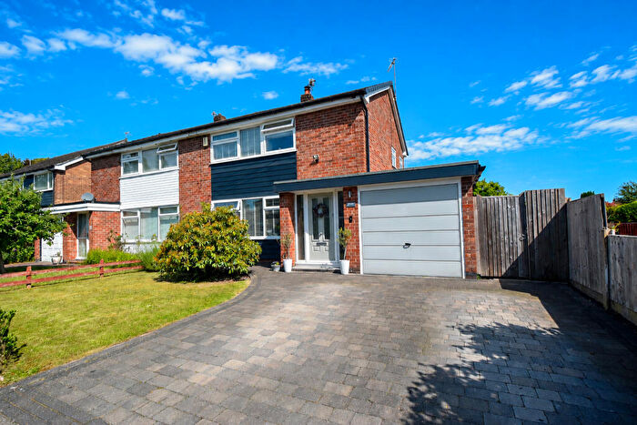 3 Bedroom Semi-Detached House For Sale In Braemar Avenue, Flixton, M41