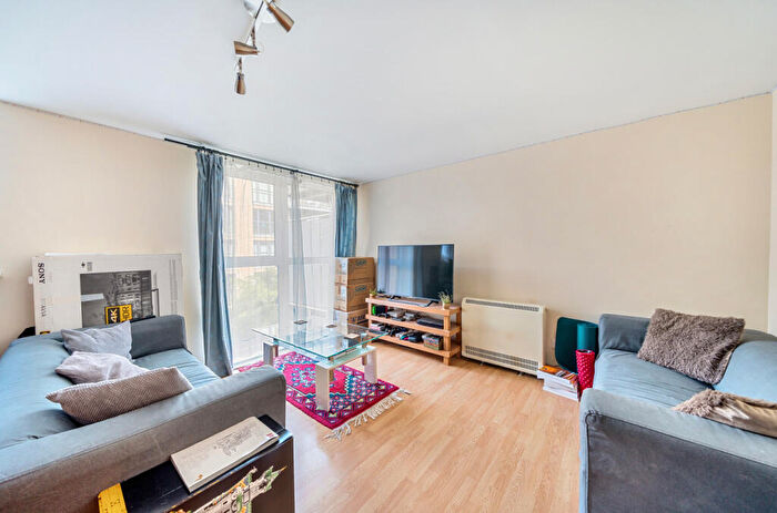 2 Bedroom Apartment To Rent In Stretton Mansions, Glaisher Street, Deptford, London, SE8