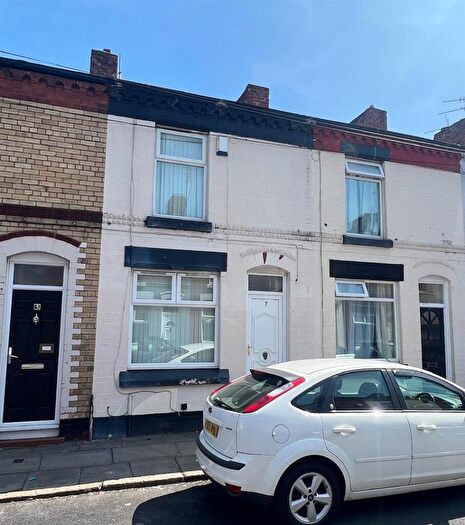2 Bedroom Terraced House To Rent In Http://example.com, L13