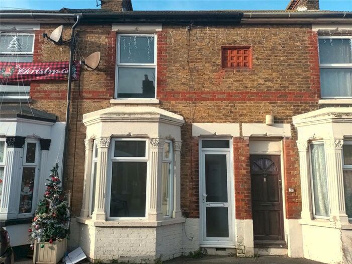3 Bedroom Terraced House To Rent In Jefferson Road, Sheerness, Kent, ME12