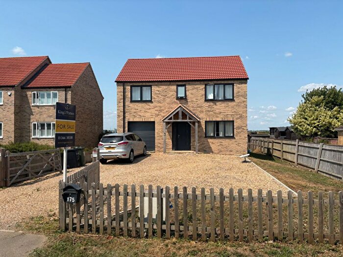 4 Bedroom Detached House For Sale In The Drove, Barroway Drove, Downham Market, PE38
